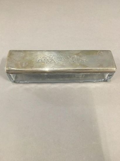 Boîte rectangulaire en verre, le couvercle...