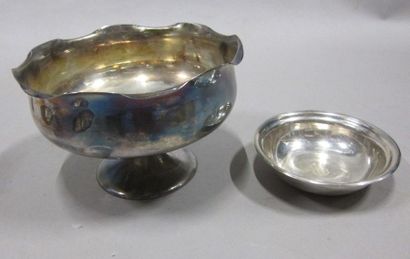 Coupe polylobée en argent Amérique Centrale

et...