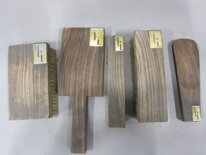 Garniture de toilette en bois chiffré sur...