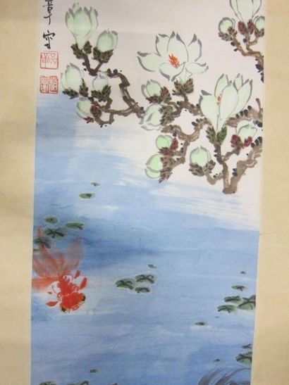 Lot de rouleaux de peintures, estampes Chine

et...