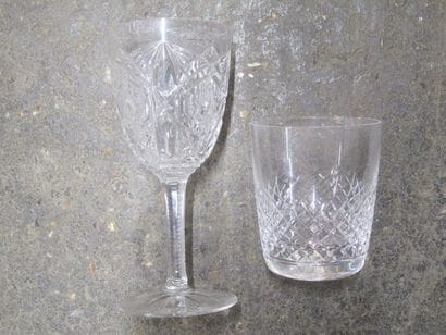 Lot de verres à pieds BACCARAT en cristal...