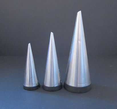 Salière poivrière et sucrier en inox de forme...