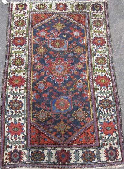 Tapis en laine, Iran, début du XXème siècle

190...