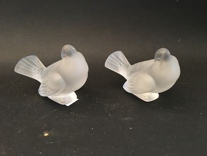 LALIQUE. Deux mésanges en cristal (accid...