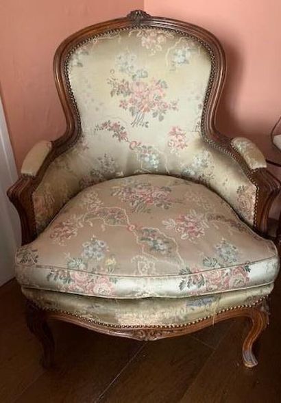 Paire de bergères.

Style Louis XV.