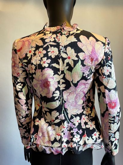 Emmanuel UNGARO

Veste cintrée à motifs de...