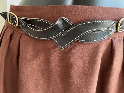 HERMÈS Paris

Lot de deux jupes, l’une en...