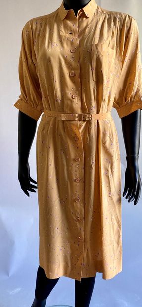 Nina RICCI Boutique 

Robe en soie imprimé...