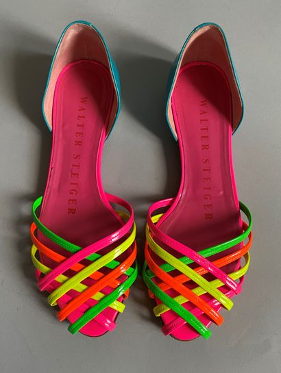
Walter STEIGERS

Lot including a pair of...