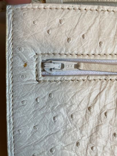 MORABITO

Sac 21 cm, en cuir Autruche blanc,...