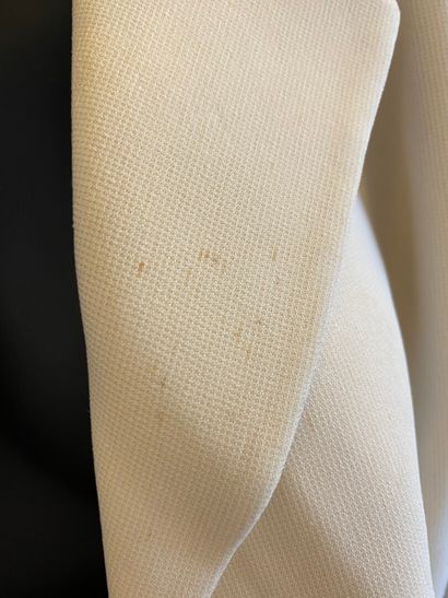EMPORIO ARMANI

Lot composé de trois tailleurs,...