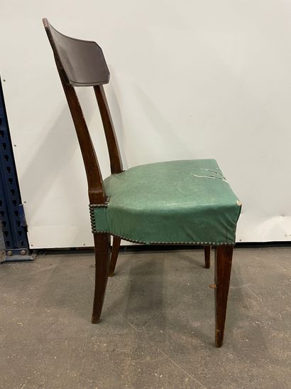 
Chaise en acajou, dossier bandeau

Style...