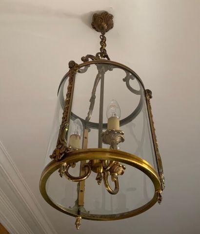 Brass cylindrical lantern.

Louis XVI style.

Approximately...