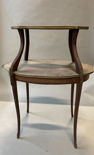 Oval flying table with two veneer tops, the...