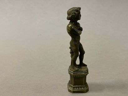 Bronze seal representing an ancient Apollo...