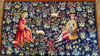 Woolen mechanical tapestry decorated with...