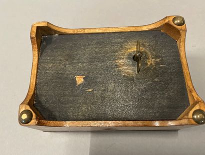Music box with two tunes.

19th century....