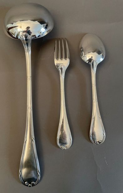 Silver-plated household set with ribbon knot...