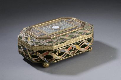 Octagonal box in applied fabric on a green...
