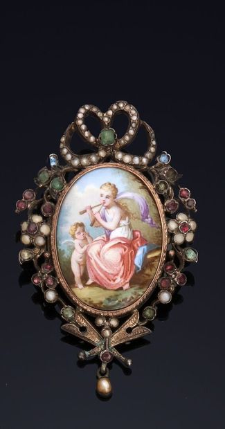 Pendentif médaillon ouvrant ancien orné d'une...