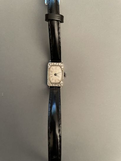 Montre bracelet de dame des années 1920,...