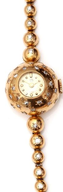 UTI
Montre bracelet de dame des années 1950...