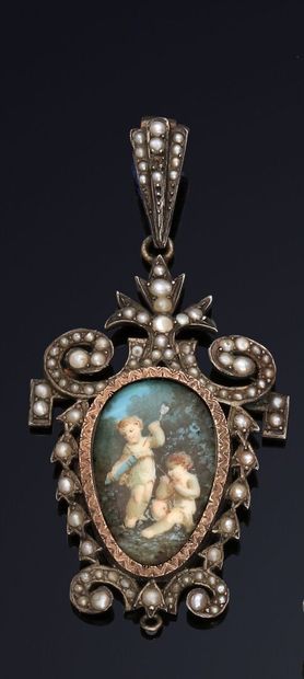 Pendentif médaillon ouvrant ancien orné d'une...