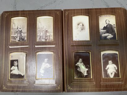 Lot d'albums photographiques anciens