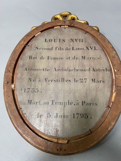Ecole Française vers 1900 

Portrait de louis...