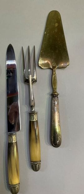 Lot de métal argenté : Partie de ménagère...