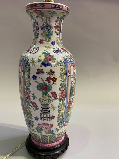 Three Chinese porcelain vases decorated with...