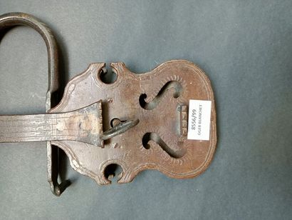 Bronze lock in the taste of the eighteenth...