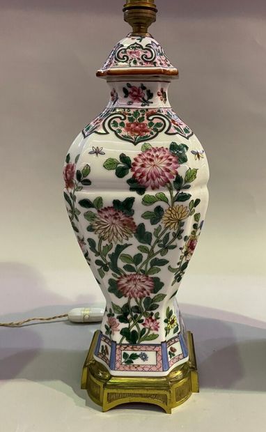 Three Chinese porcelain vases decorated with...