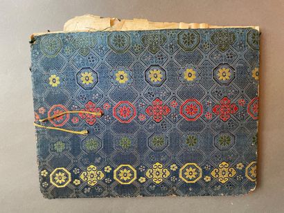 Album covered with fabric containing 5 gouaches...