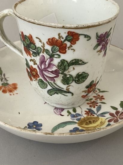 MEISSEN Marcolini :
Tasse tulipe en porcelaine...