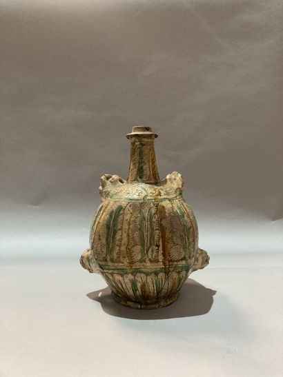 ART POPULAIRE HONGROIS- XIXème siècle
Pot...