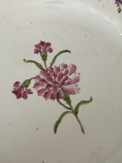 CHINE
Ensemble de six assiettes en porcelaine...