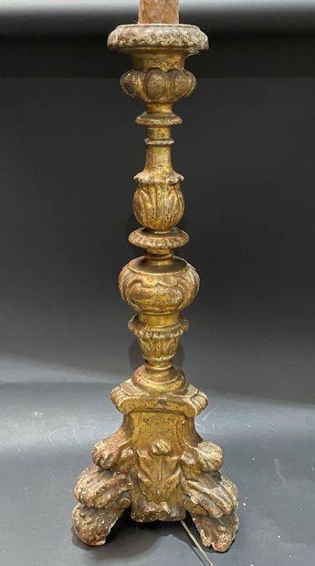 Candelabra in scupted and gilded wood
H :...
