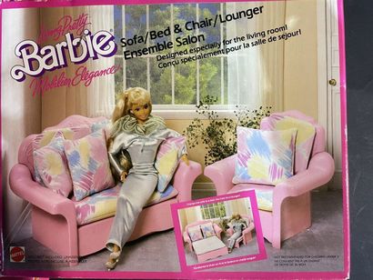 Lot including the Barbie dream hairdresser,...