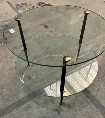 Coffee table with two round glass tops
46...