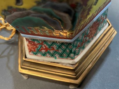 Hexagonal porcelain vase enamelled polychrome...