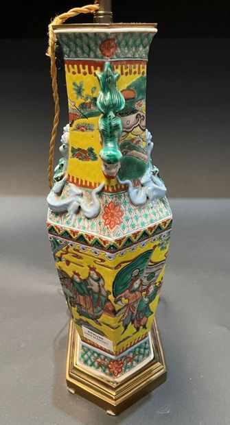 Hexagonal porcelain vase enamelled polychrome...