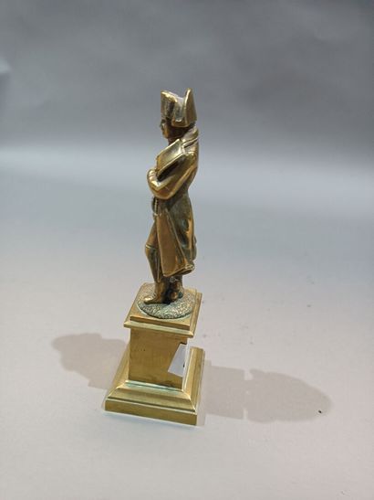 Bronze : Napoleon.
19th century.
H : 16 ...