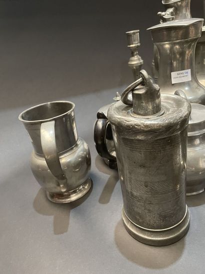 Important lot of pewter : dishes, bowls,...