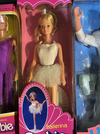 Set of five Mattel Barbie dolls: a 