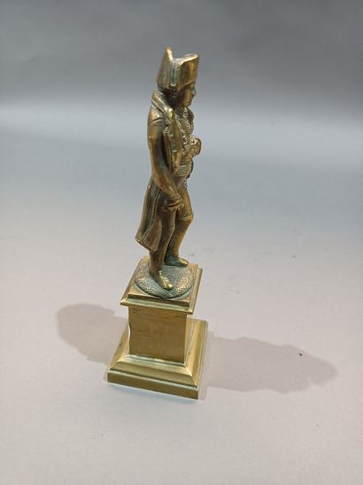 Bronze : Napoleon.
19th century.
H : 16 ...