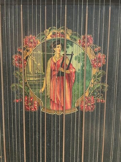 Painted wood lyre harp of English make
In...