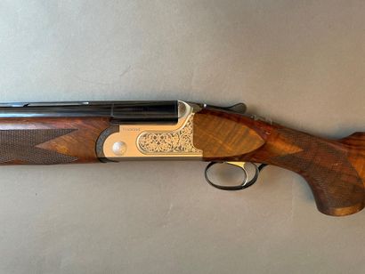 Vouzelaud superimposed rifle caliber 12/70...