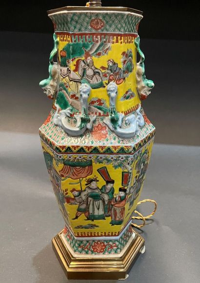 Hexagonal porcelain vase enamelled polychrome...