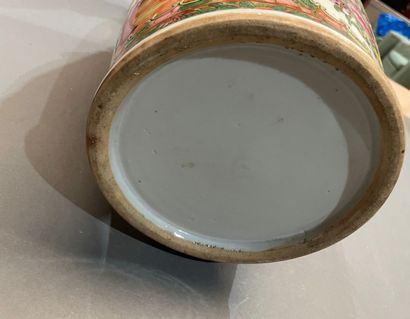 A Canton porcelain baluster vase decorated...